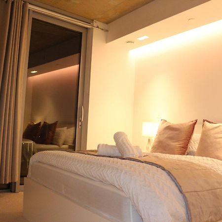 Luxury 1 Bedroom Apartment In Londra Esterno foto
