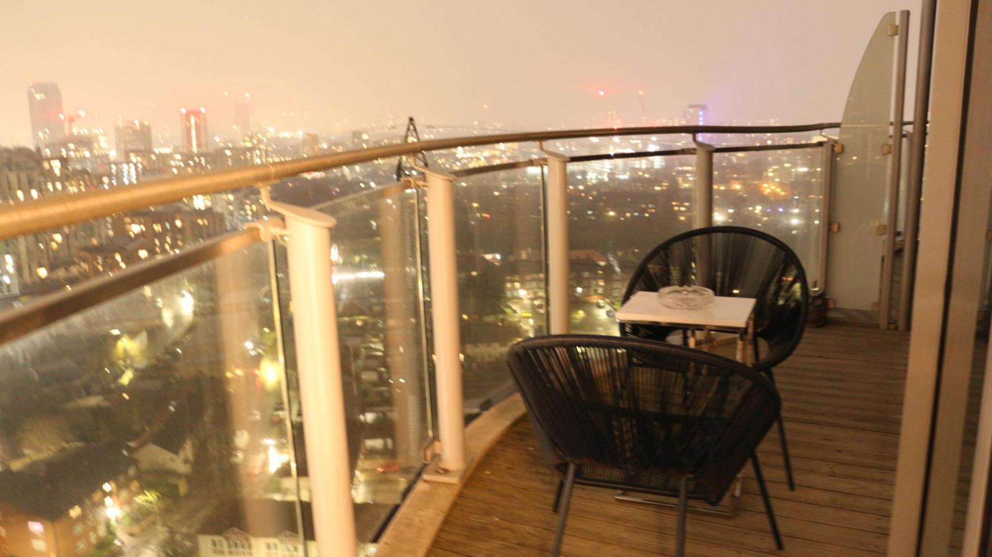Luxury 1 Bedroom Apartment In Londra Esterno foto