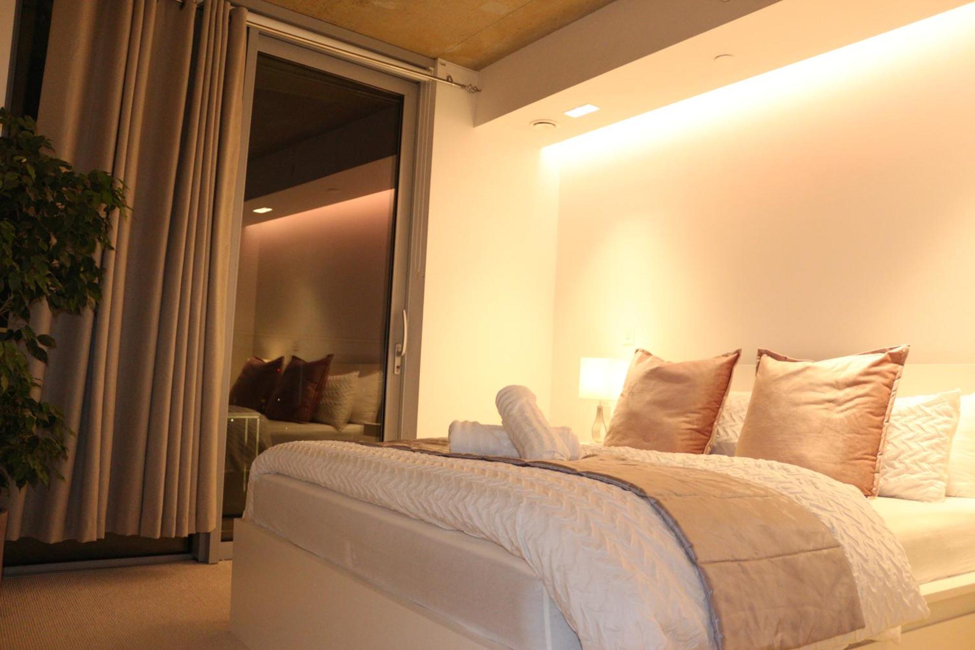 Luxury 1 Bedroom Apartment In Londra Esterno foto